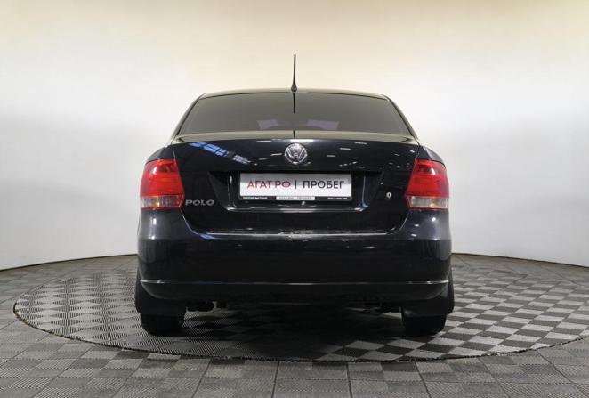 Volkswagen Polo V Рестайлинг с пробегом 2015 года, цена 680 000 рублей, 230036 км, седан, Автокод Объявления