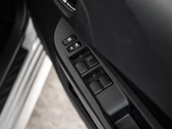 Subaru Trezia с пробегом 2010 года, цена 950 000 рублей, 90766 км, хэтчбек, Автокод Объявления