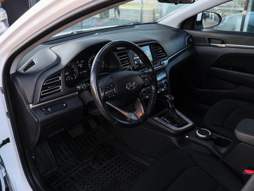 Hyundai Elantra VI (AD) Рестайлинг Москва  - изображение 11