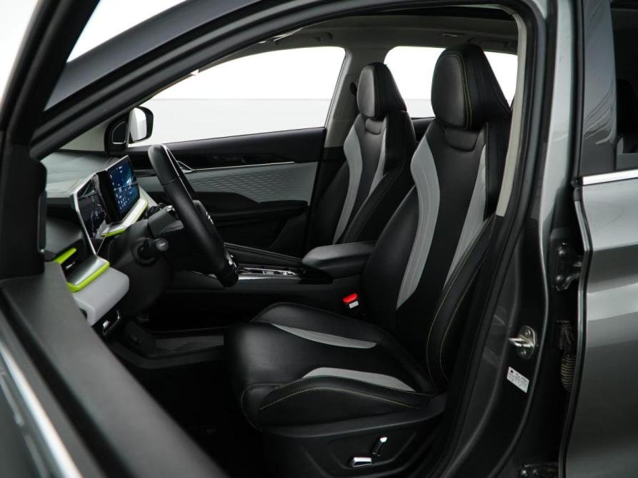 Geely Coolray I Рестайлинг Москва  - изображение 12