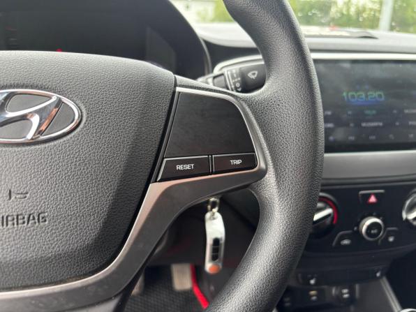 Hyundai Solaris II Рестайлинг с пробегом 2020 года, цена 1 490 000 рублей, 109180 км, седан, Автокод Объявления