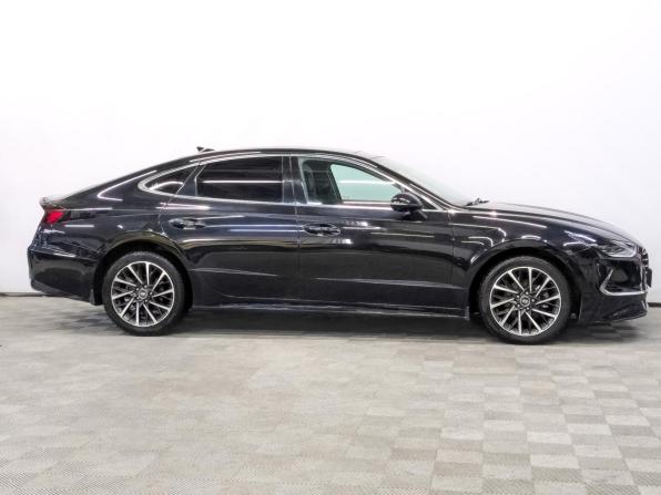 Hyundai Sonata VIII (DN8) с пробегом 2022 года, цена 2 450 000 рублей, 119008 км, седан, Автокод Объявления