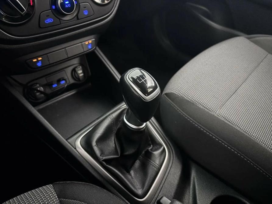 Hyundai Solaris II Псков  - изображение 15