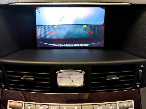 Infiniti Q70 I Рестайлинг с пробегом 2015 года, цена 2 425 000 рублей, 93317 км, седан, Автокод Объявления