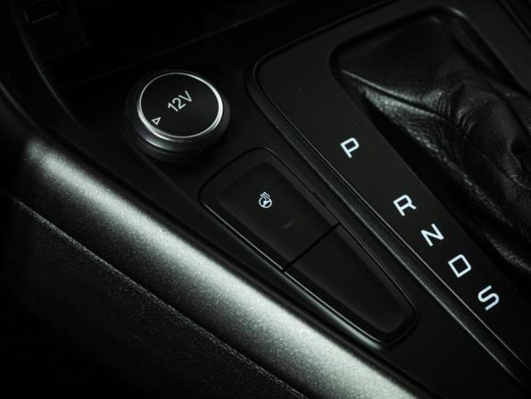 Ford Focus III Рестайлинг с пробегом 2019 года, цена 1 199 000 рублей, 108395 км, хэтчбек, Автокод Объявления