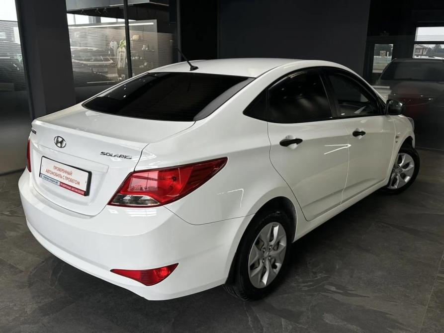 Hyundai Solaris I Рестайлинг Абакан  - изображение 3