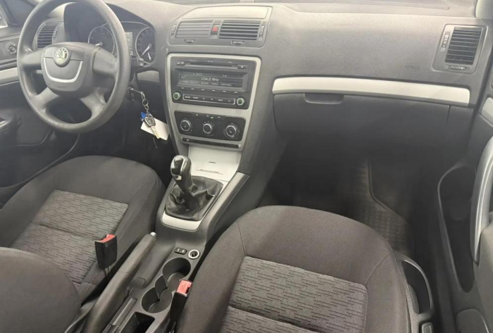 Skoda Octavia II (A5) Рестайлинг Астрахань  - изображение 16