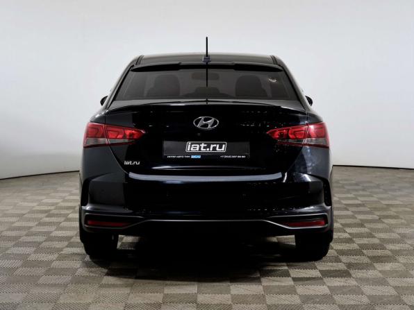 Hyundai Solaris II Рестайлинг с пробегом 2021 года, цена 1 578 000 рублей, 34306 км, седан, Автокод Объявления