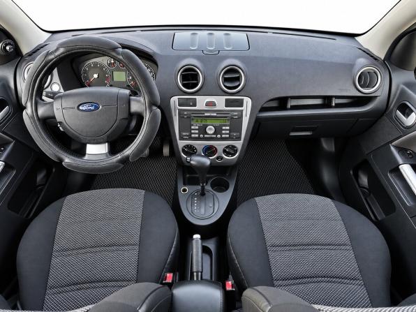 Ford Fusion I Рестайлинг с пробегом 2010 года, цена 580 000 рублей, 251458 км, хэтчбек, Автокод Объявления