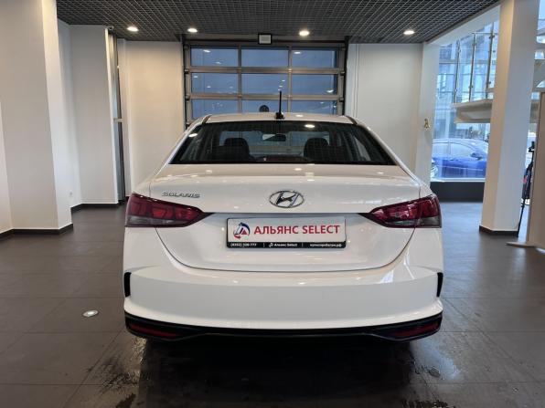 Hyundai Solaris II Рестайлинг с пробегом 2022 года, цена 1 774 000 рублей, 97425 км, седан, Автокод Объявления