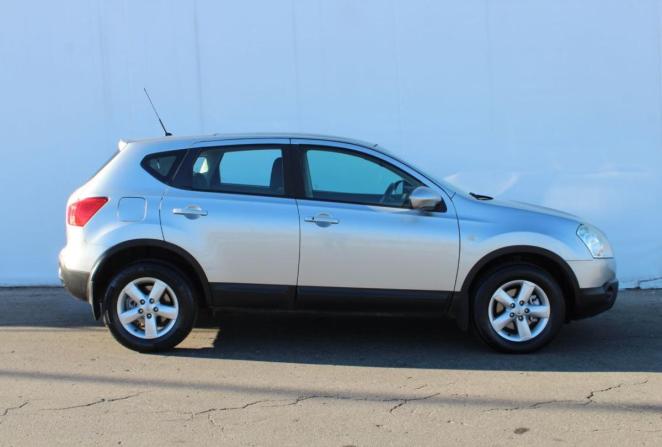 Nissan Qashqai I с пробегом 2008 года, цена 830 000 рублей, 146891 км, внедорожник, Автокод Объявления