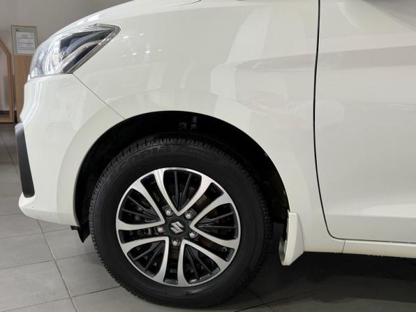 Suzuki Ertiga II с пробегом 2022 года, цена 1 870 000 рублей, 40373 км, компактвэн, Автокод Объявления