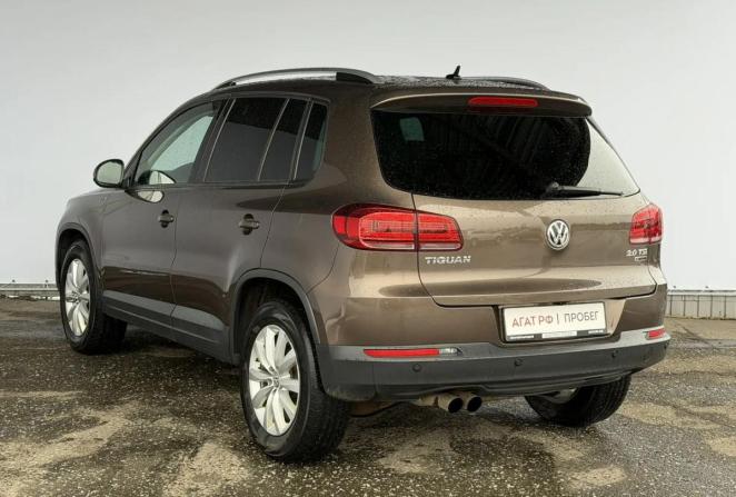 Volkswagen Tiguan I Рестайлинг с пробегом 2015 года, цена 1 490 000 рублей, 198504 км, внедорожник, Автокод Объявления