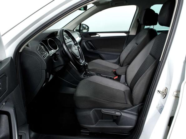 Volkswagen Tiguan II с пробегом 2018 года, цена 2 222 222 рубля, 146628 км, внедорожник, Автокод Объявления