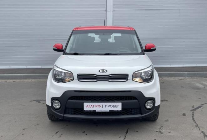 Kia Soul II Рестайлинг с пробегом 2018 года, цена 1 680 000 рублей, 76747 км, хэтчбек, Автокод Объявления