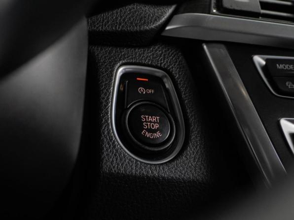 BMW 3 серии VI (F3x) с пробегом 2012 года, цена 1 800 000 рублей, 222734 км, седан, Автокод Объявления