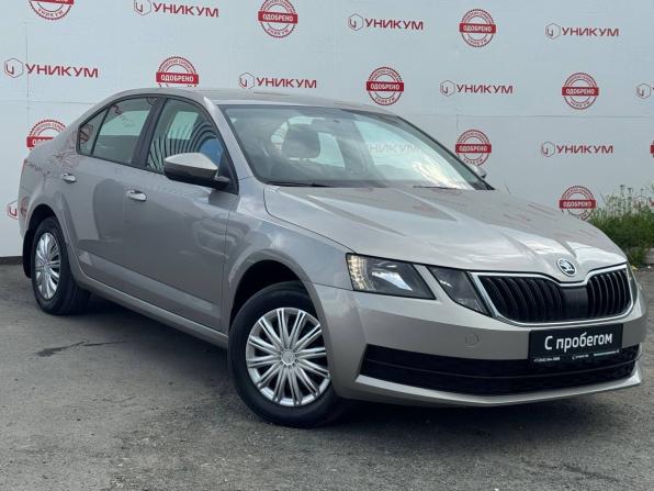 Skoda Octavia III (A7) Рестайлинг с пробегом 2017 года, цена 1 369 000 рублей, 160050 км, лифтбек, Автокод Объявления