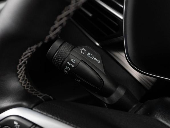 Geely Atlas Pro с пробегом 2023 года, цена 2 049 000 рублей, 75011 км, внедорожник, Автокод Объявления