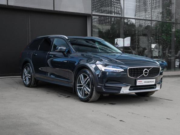 Volvo V90 Cross Country I с пробегом 2018 года, цена 3 070 000 рублей, 152000 км, универсал, Автокод Объявления