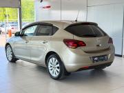 Opel Astra J Тверь  - изображение 20