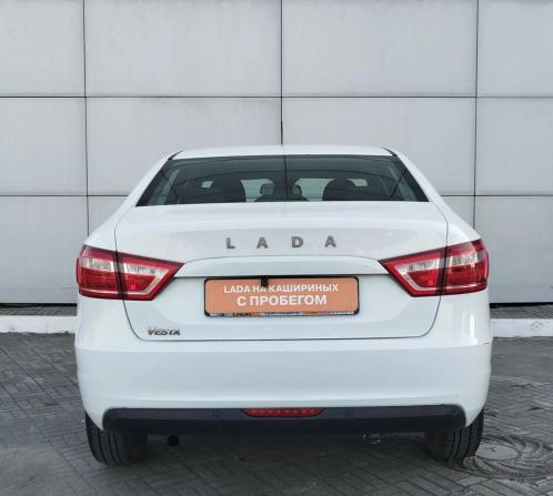 Lada (ВАЗ) Vesta I с пробегом 2018 года, цена 850 000 рублей, 64000 км, седан, Автокод Объявления