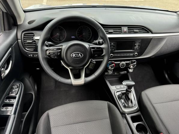 Kia Rio IV Рестайлинг с пробегом 2021 года, цена 1 549 000 рублей, 99229 км, седан, Автокод Объявления