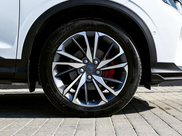 Geely Coolray I с пробегом 2023 года, цена 1 939 000 рублей, 44331 км, внедорожник, Автокод Объявления