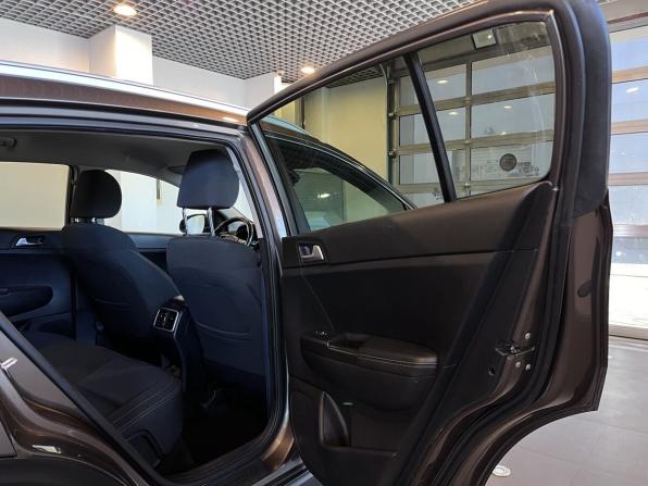 Kia Sportage IV Рестайлинг с пробегом 2018 года, цена 2 280 000 рублей, 138819 км, внедорожник, Автокод Объявления