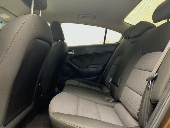 Kia Cerato III с пробегом 2015 года, цена 899 000 рублей, 184565 км, седан, Автокод Объявления
