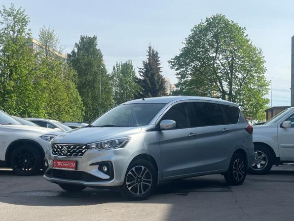Suzuki Ertiga II Рестайлинг с пробегом 2022 года, цена 2 079 000 рублей, 46800 км, минивэн, Автокод Объявления