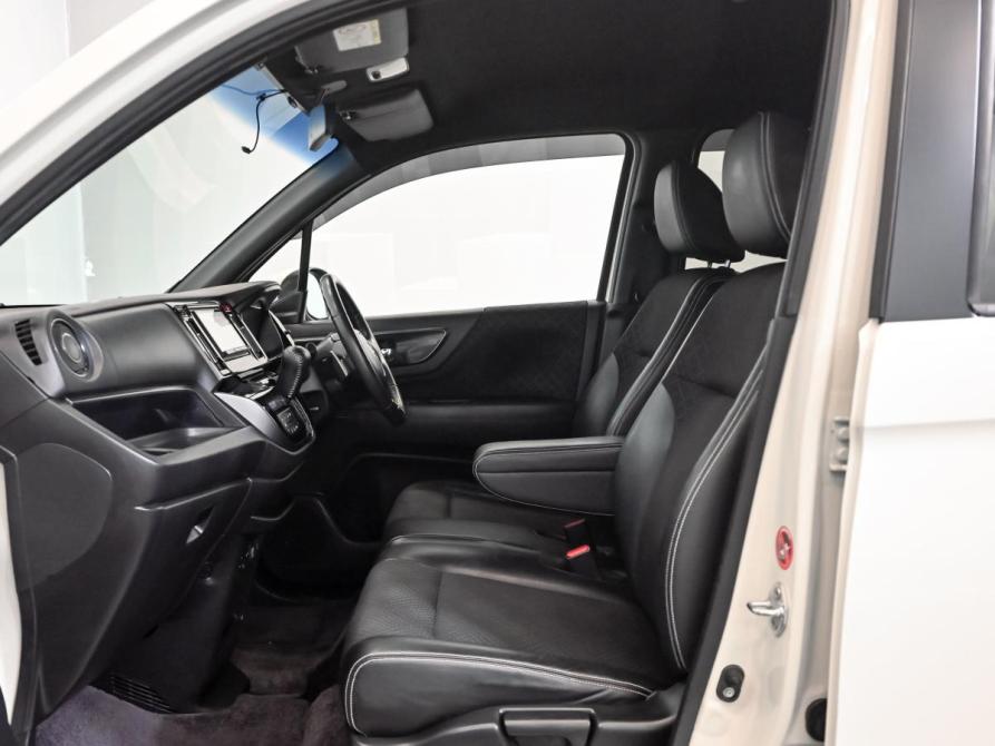 Honda N-WGN I Рестайлинг Екатеринбург  - изображение 10