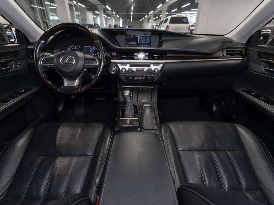 Lexus ES VI Рестайлинг Москва  - изображение 8
