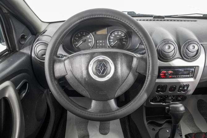 Renault Logan I Рестайлинг с пробегом 2015 года, цена 549 000 рублей, 120000 км, седан, Автокод Объявления