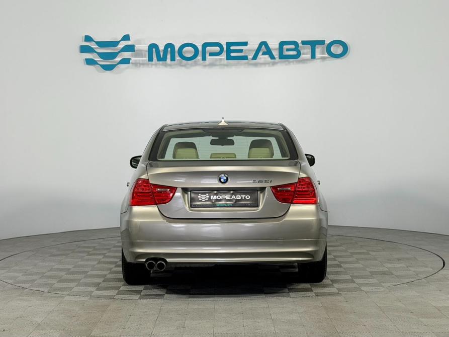 BMW 3 серии V (E90/E91/E92/E93) Рестайлинг Калининград  - изображение 6