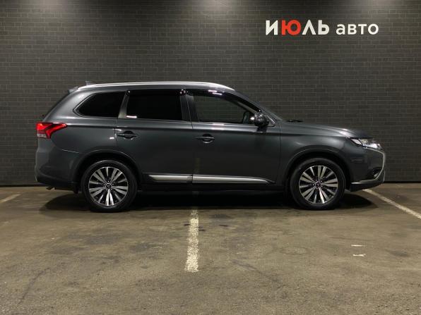 Mitsubishi Outlander III Рестайлинг 3 с пробегом 2019 года, цена 2 635 000 рублей, 57973 км, внедорожник, Автокод Объявления