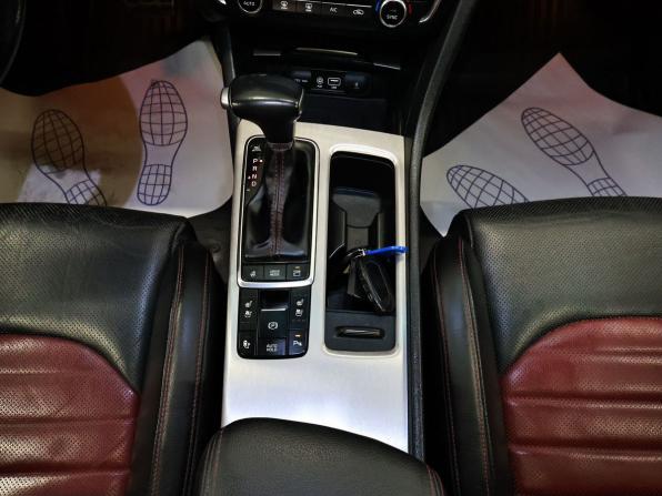 Kia Optima IV Рестайлинг с пробегом 2018 года, цена 1 750 000 рублей, 214059 км, седан, Автокод Объявления