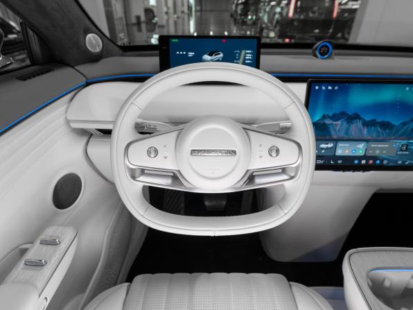 Exeed Exlantix ET с пробегом 2025 года, цена 5 490 000 рублей, 6191 км, внедорожник, Автокод Объявления
