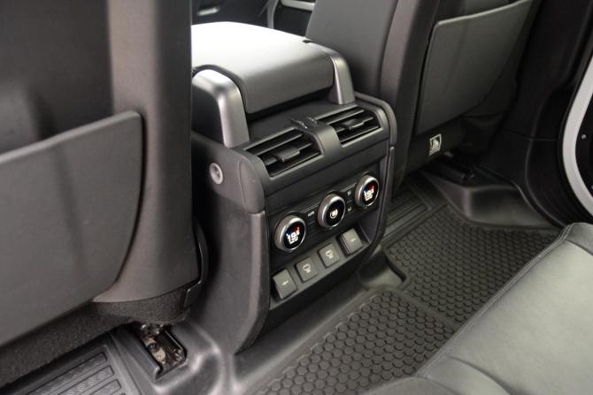 Land Rover Defender II с пробегом 2021 года, цена 4 795 000 рублей, 76123 км, внедорожник, Автокод Объявления