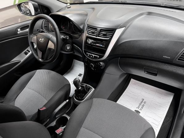 Hyundai Solaris I с пробегом 2013 года, цена 690 000 рублей, 174422 км, седан, Автокод Объявления
