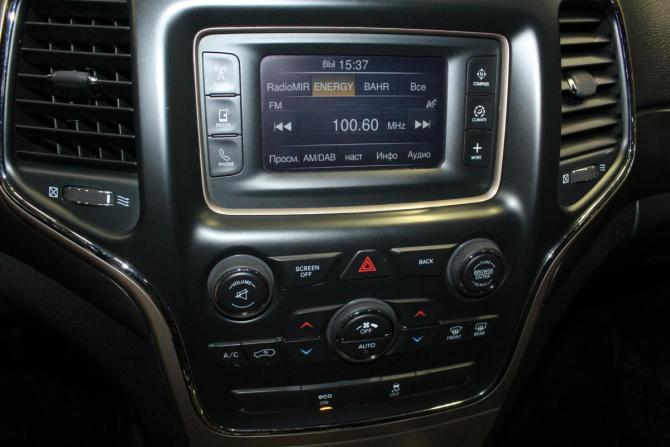 Jeep Grand Cherokee IV (WK2) Рестайлинг с пробегом 2013 года, цена 1 919 000 рублей, 193610 км, внедорожник, Автокод Объявления