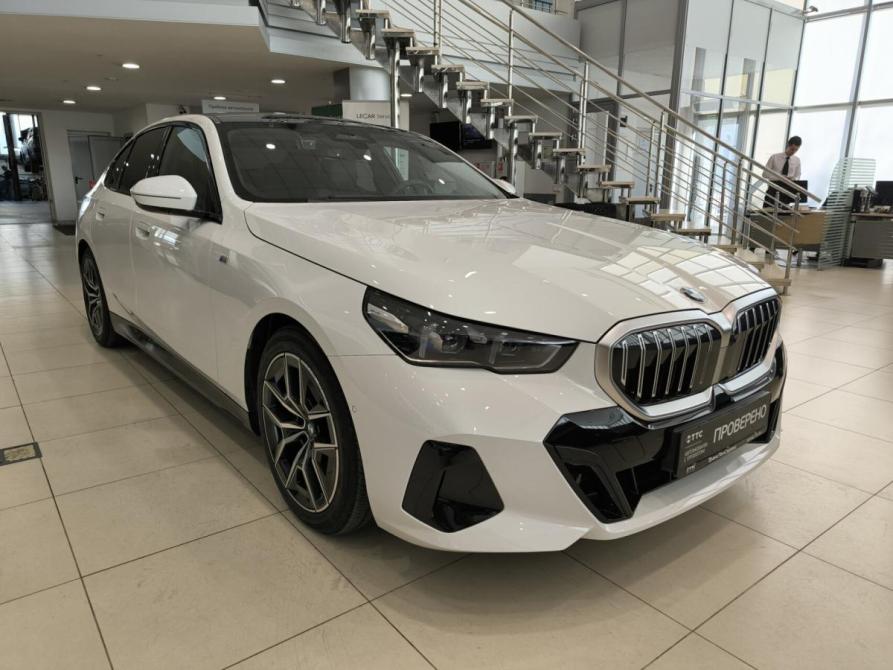 BMW 5 серии VIII (G60/G61/G68) Казань  - изображение 3