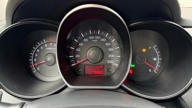Kia Rio III с пробегом 2012 года, цена 630 000 рублей, 170070 км, хэтчбек, Автокод Объявления
