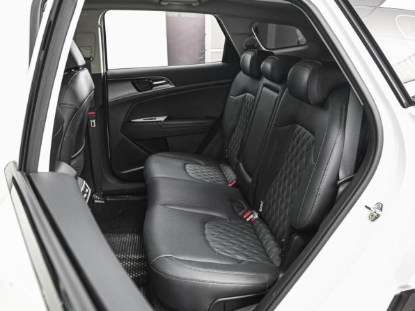 Kia Sportage V с пробегом 2025 года, цена 3 815 000 рублей, 8604 км, внедорожник, Автокод Объявления