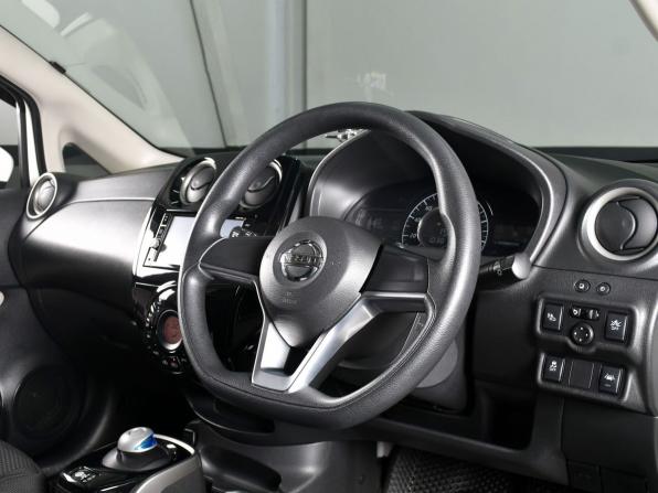 Nissan Note II Рестайлинг с пробегом 2018 года, цена 1 199 995 рублей, 110135 км, хэтчбек, Автокод Объявления