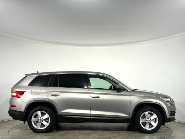 Skoda Kodiaq I с пробегом 2019 года, цена 2 270 000 рублей, 82002 км, внедорожник, Автокод Объявления