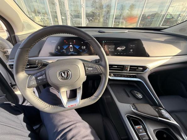 Changan UNI-T I с пробегом 2023 года, цена 2 349 000 рублей, 30000 км, внедорожник, Автокод Объявления