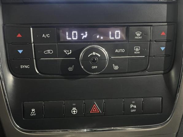 Jeep Grand Cherokee IV (WK2) с пробегом 2012 года, цена 1 775 000 рублей, 267666 км, внедорожник, Автокод Объявления