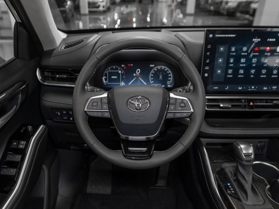 Toyota Highlander IV (XU70) Москва  - изображение 11