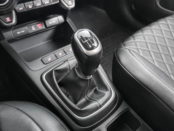 Kia Rio IV с пробегом 2018 года, цена 1 444 000 рублей, 80368 км, хэтчбек, Автокод Объявления