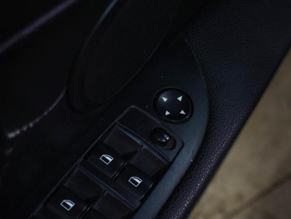 BMW 5 серии V (E60/E61) Рестайлинг с пробегом 2009 года, цена 899 000 рублей, 360384 км, седан, Автокод Объявления